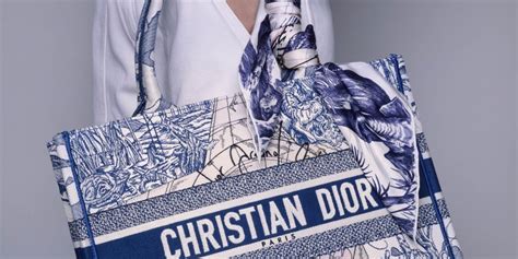 diana lady dior|dior foulard femme.